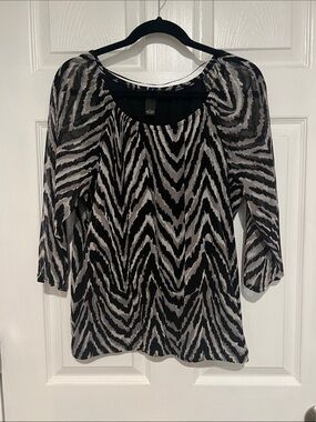 INC International Concepts Black & White Zigzag Print Blouse